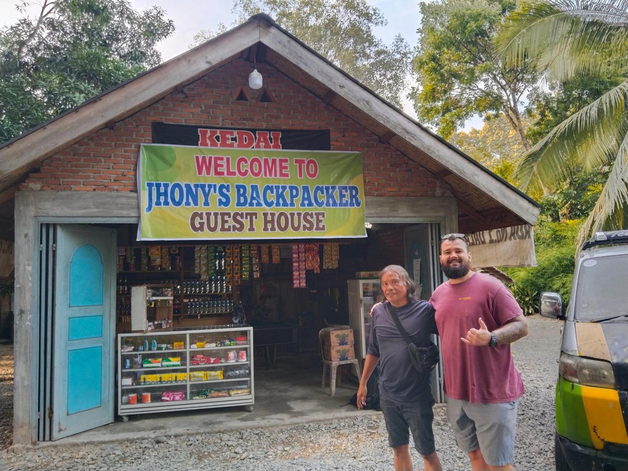 Jhony'S Backpacker-Guest House Only Stay Here Book Treking With Us ブキットラワン エクステリア 写真